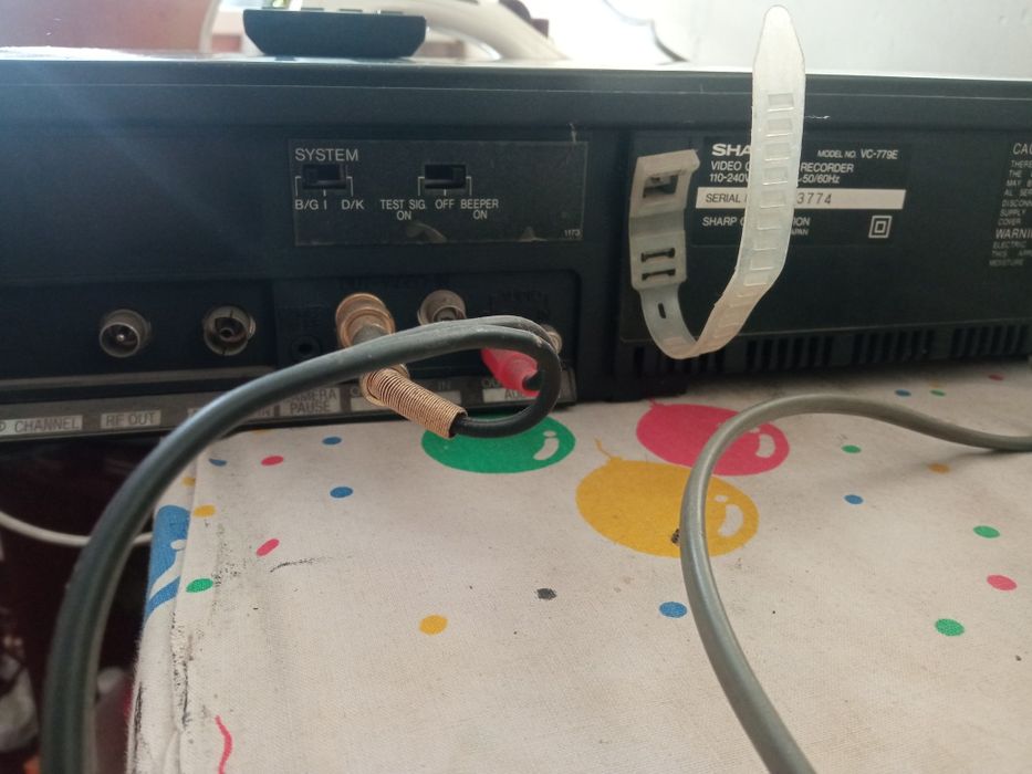 Видеомагнитофон SHARP VC-779E