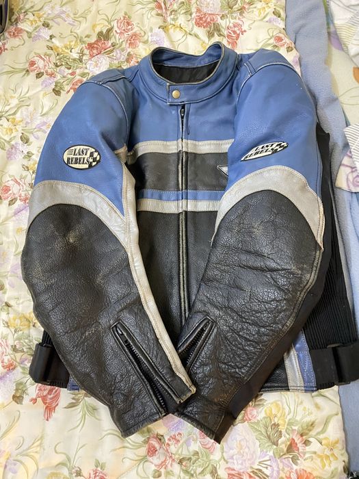 casaco de mota vintage em pele da marca Last Rebels,