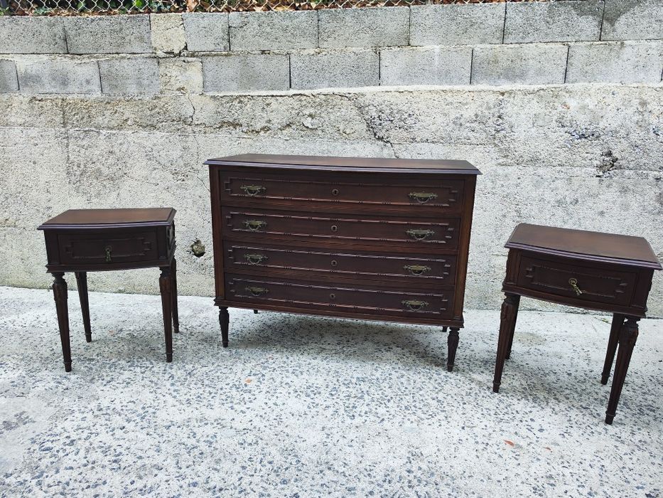 Cómoda e Mesinhas de Cabeceira
