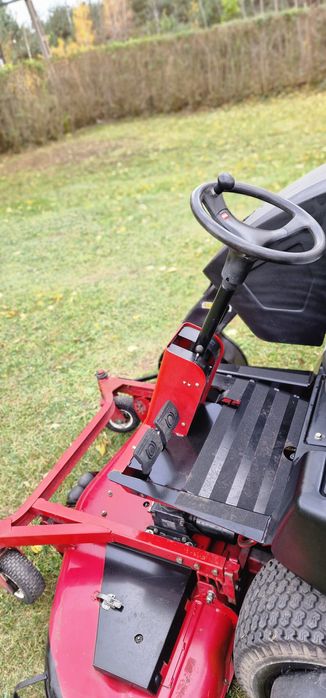 Traktorek kosiarka 4x4 Toro Groundsmaster 3280D Diesel 3 cyl z koszem