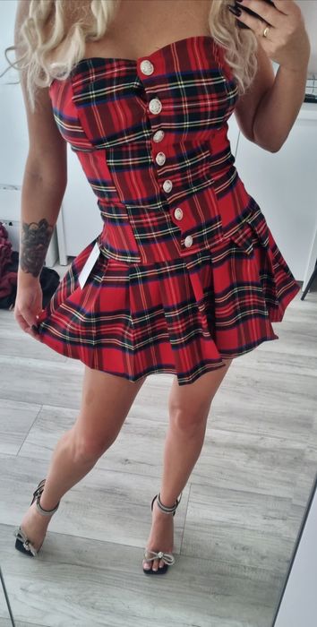 Sukienka swiateczna krata promocja sesja