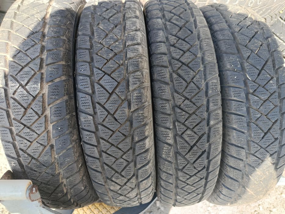 Komplet opon 135/80/R13 Dunlop sp winter sport