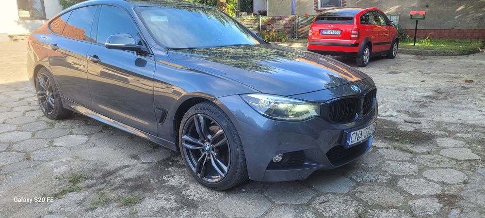 BMW F 34.  330i Gran Turismo