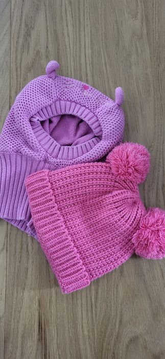 Czapka dziewczęca + kominiarka rozm.48/50 + gratis ubranka rozm.92