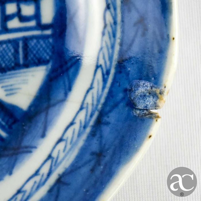Prato porcelana da China, Cantão, período Qianlong, séc. XVIII
