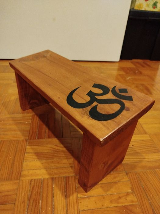 Banco de meditação