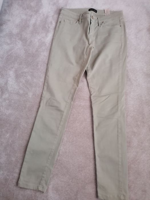Calças cor caqui, Massimo Dutti, t36