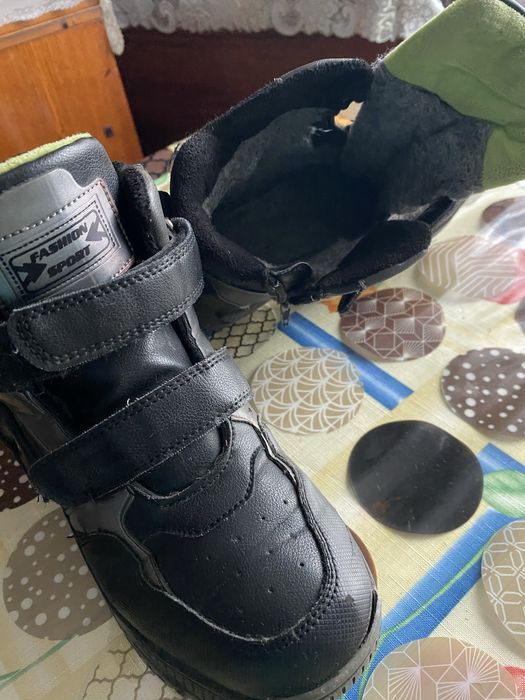 Зимні ботинки для хлопчика