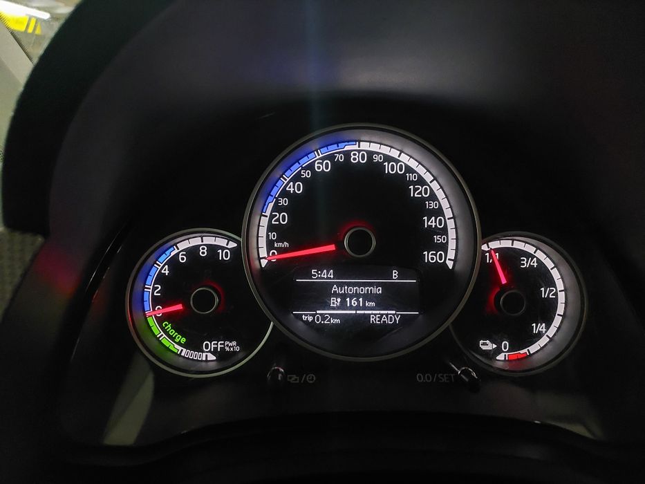 VW e-Up 82 cv 2018 – 38.600 km – CCS – Câmara traseira foto 5