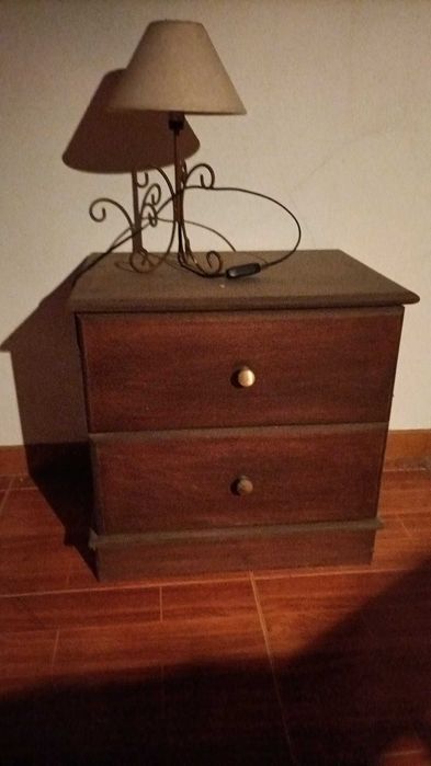 Camas De Meio Corpo  E comoda