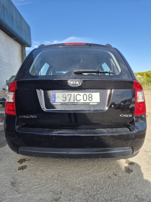 Kia carens 7 lugares em excelente estado