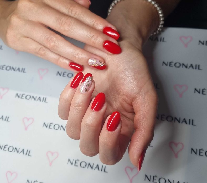 Paznokcie hybrydowe stylizacja  paznokci  manicure hybrydowy