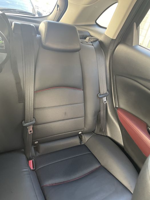 Vendo Mazda CX3, cor cinza, 108.400km, 105 CV, manutenções feitas na marca, 1500cc, Diesel, AC, GPS, camara traseira. Bom estado. — photo 5