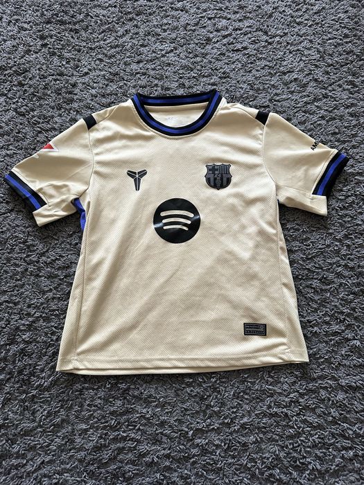 Футболка барселона