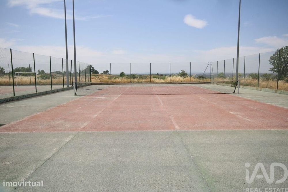 Terreno em Almeida de 550,00 m2