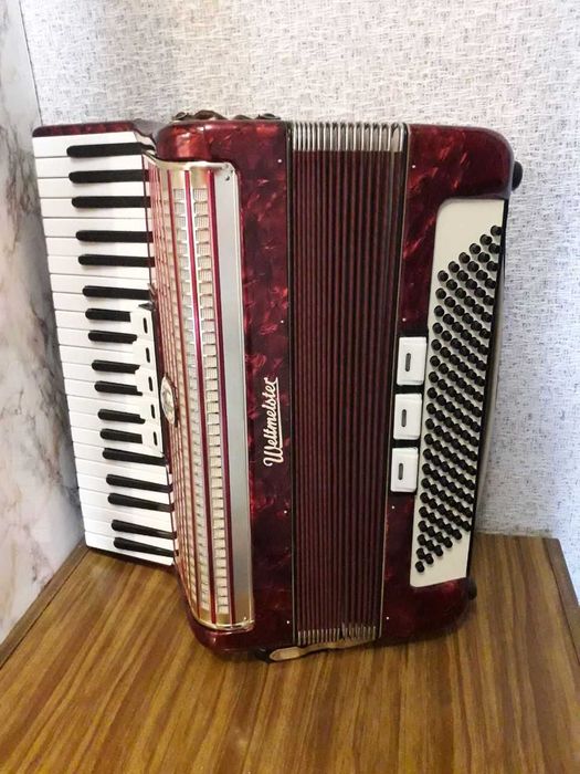 продам аккордеон