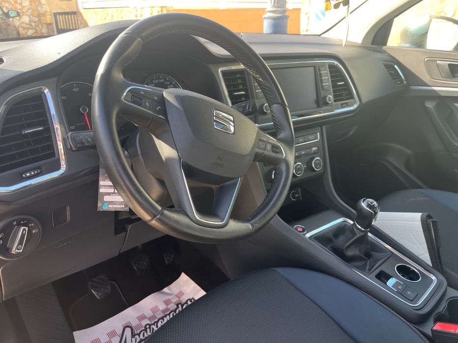 Seat ateca 1.6 style full extras teto panorâmico