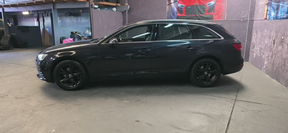 Audi A4 Avant 2.0 TDI Nacional Full Extras — photo 2