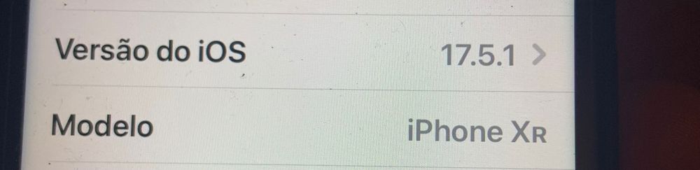 iPhone XR 64GB Preto