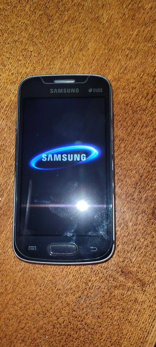 Телефон SAMSUNG на две карты