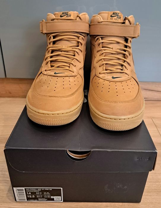 Air Force 1 MID 07 PRM QS. Rozmiar 48,5. Wkładka 32cm.