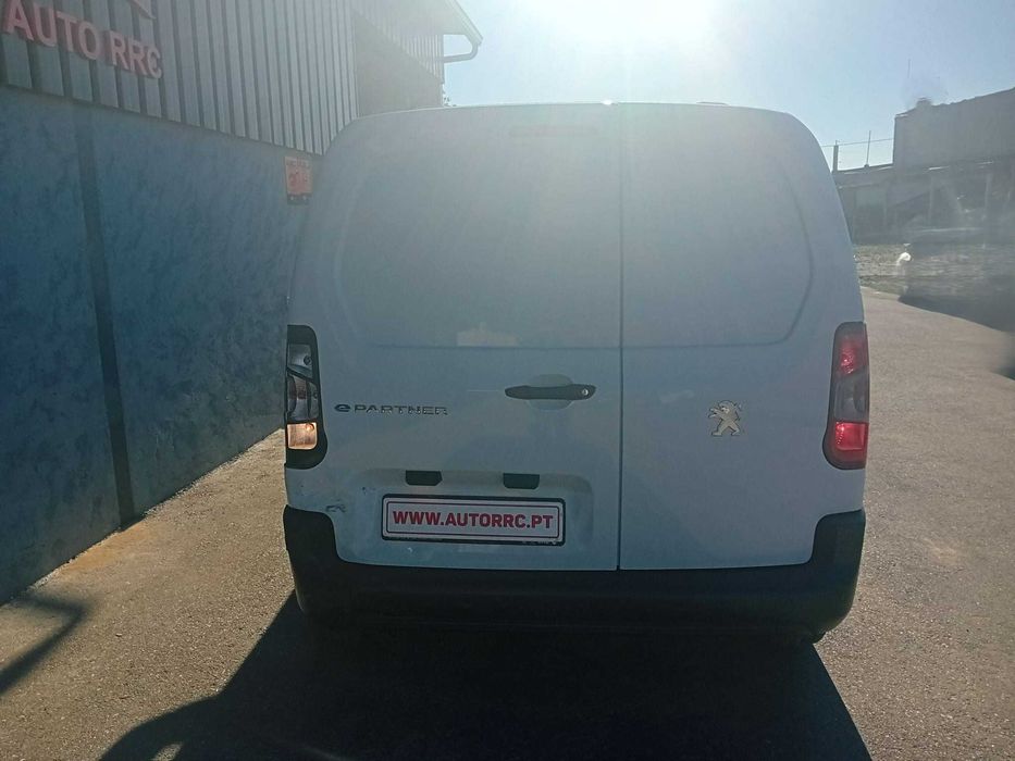 Peugeot e-Partner