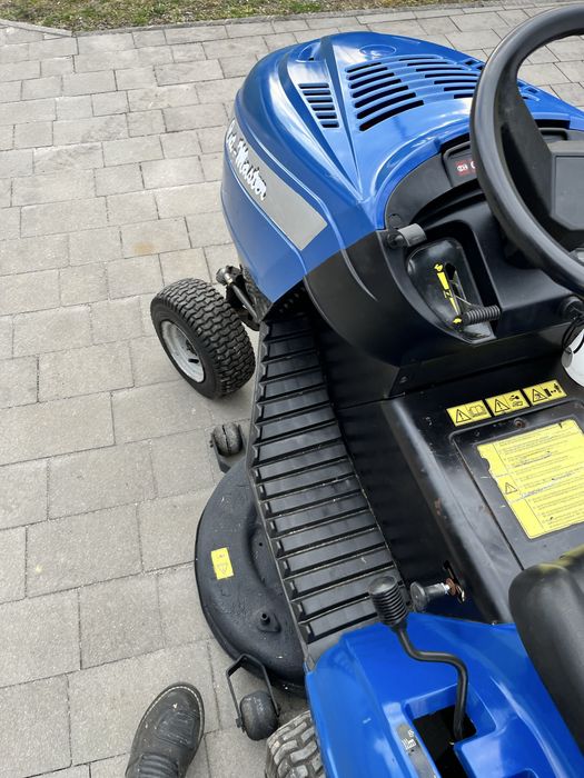 Traktorek do trawy iseki cut-master