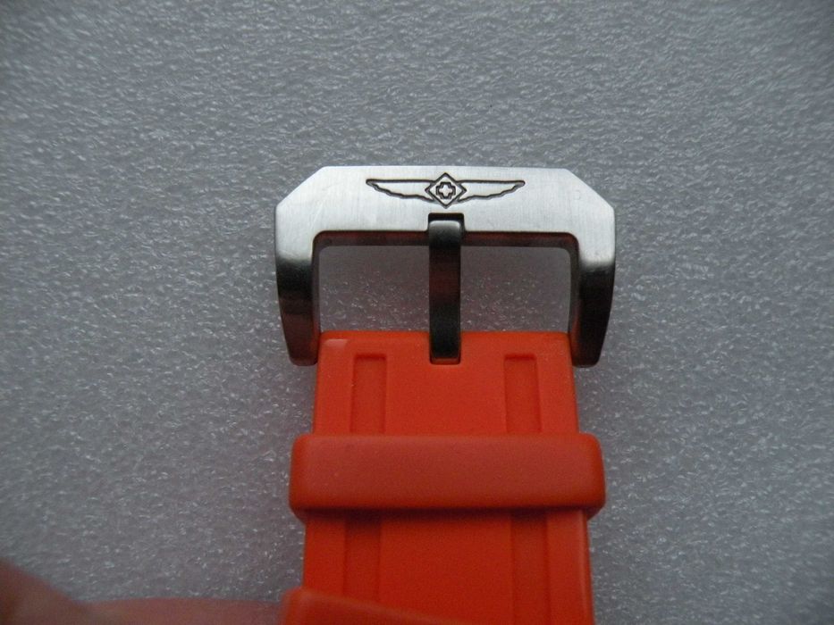 Оригінальний годинник Invicta Speedway 20072 в ідеалі