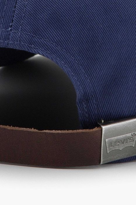 Бейсболка / Кепка LEVI'S Red Tab Cap!