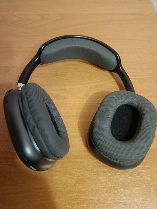 Навушники   bluetooth  Airpods Max 2
Цена 2500
