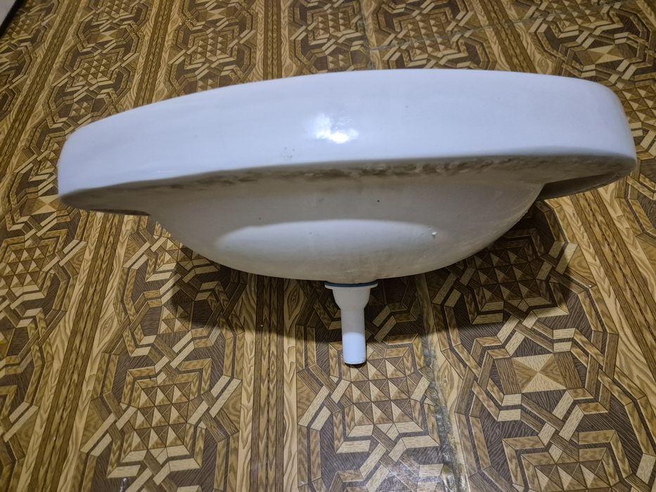 Умивальник для дачі