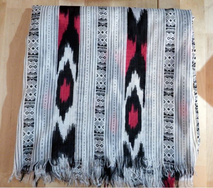 Lenço/Echarpe Branco e Rosa