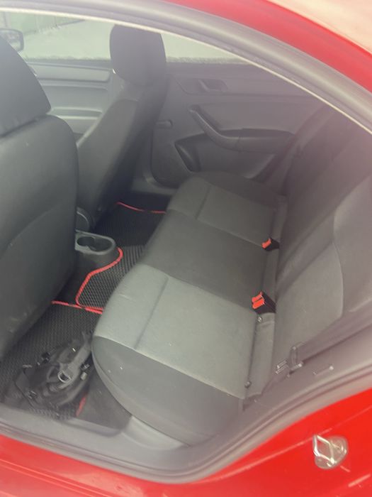 Продам шкода рапід