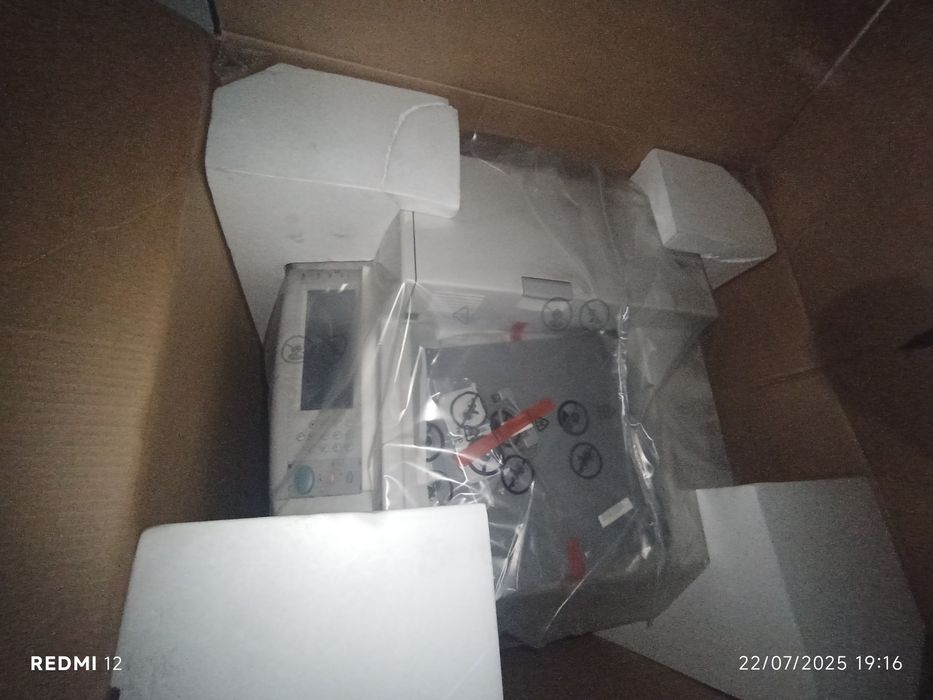 HP LaserJet 9000 MFP — NOVA, fechada na caixa