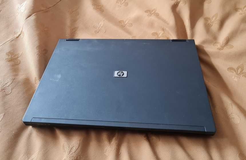 HP Compaq nw8440