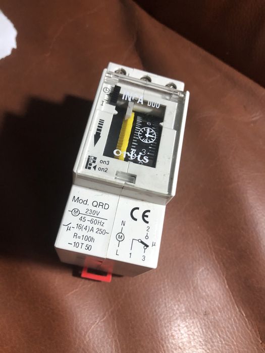 Material para quadros electricos