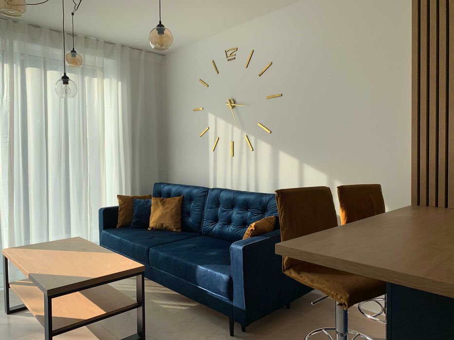 3 pokoje w apartamentowcu