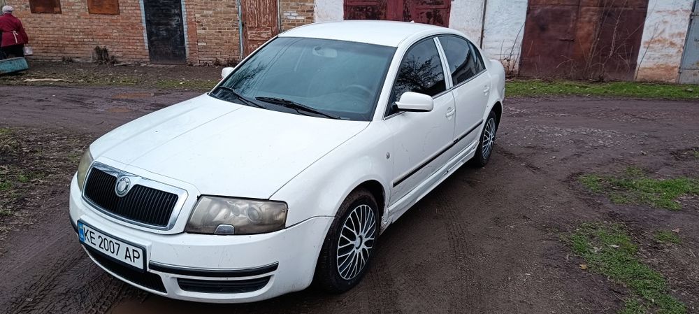 Skoda Superb 2.5