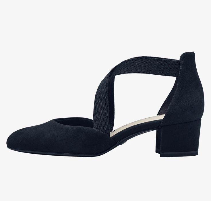 Buty CZÓŁENKA granatowe tamaris