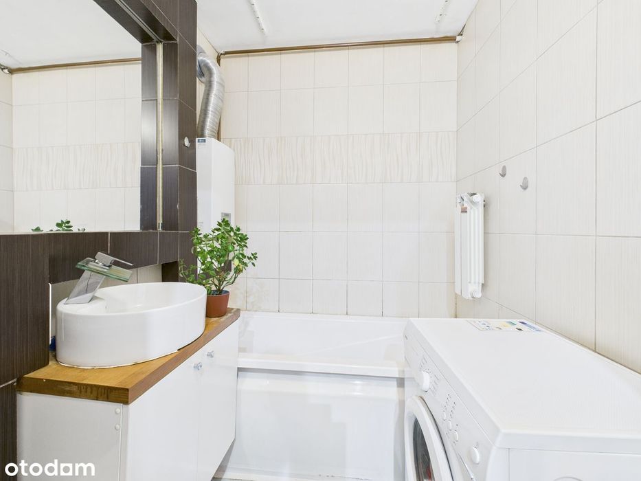 Świetna lokalizacja | Duży Salon | 3-pokoje -Broniewskiego |
