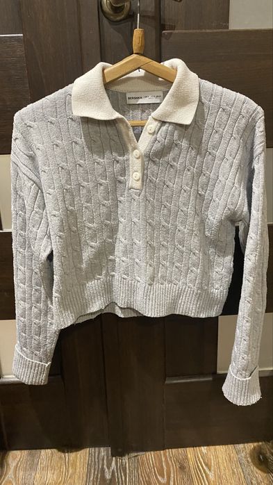 Серый свител поло BERSHKA