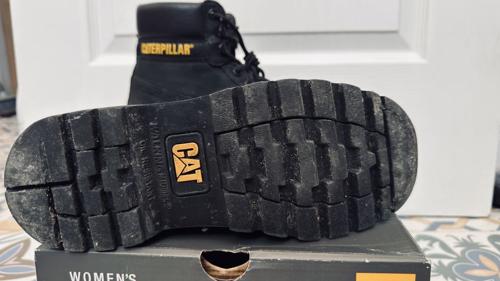 Buty Caterpillar zimowe rozmiar 39