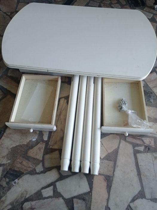 White Wooden Table (Foldable)423702821141237764