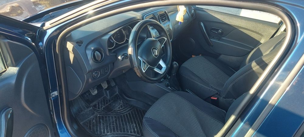Продам Renault Logan