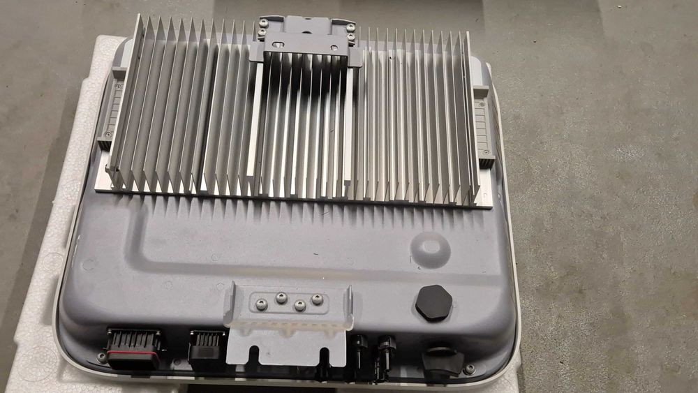 Inwerter sieciowy falownik trójfazowy 10kW HUAWEI SUN 2000-10KTL-M1