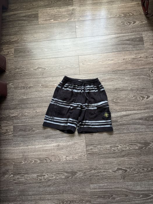 Шорти Stone Island x Supreme Legit
