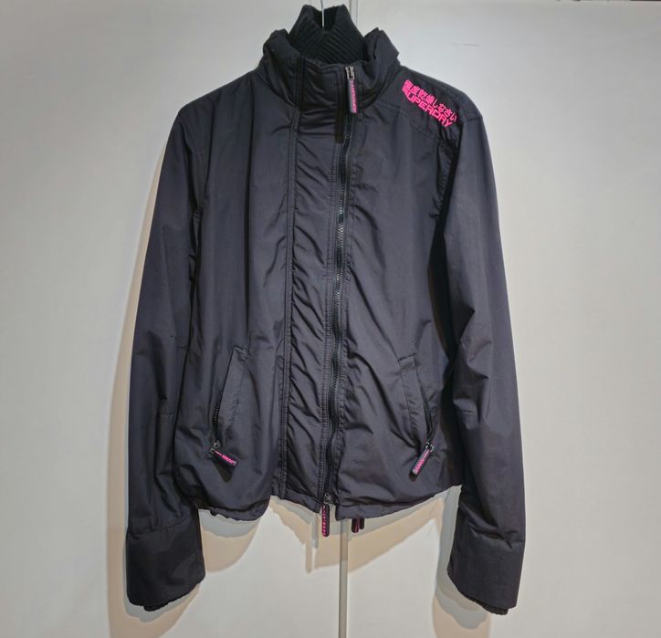 Kurtka wiatrówka superdry