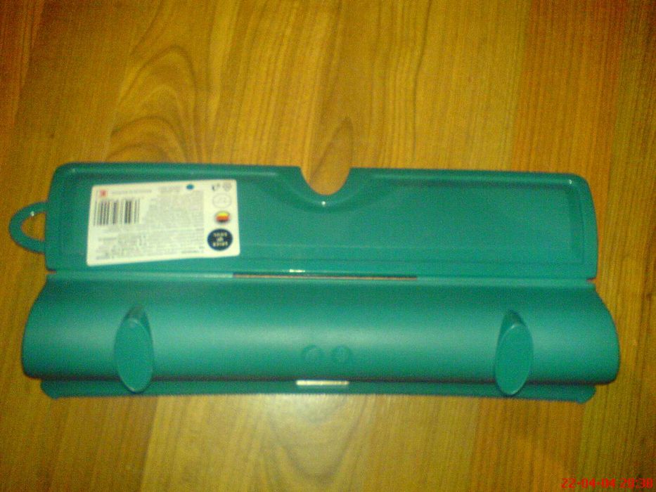 Dozownik do folii obcinacz odcinacz, dł. 32, gł. 5 cm, NOWY