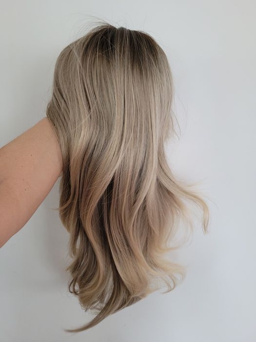 Nowa piękna perułka z metką, dlugie blond włosy