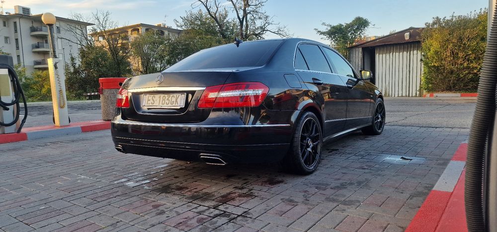 W 212 e220 Avantgarde